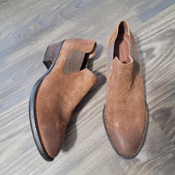 Born Womens Dallia Rust Tobacco Distressed Suede Ankle Bootie 10 Brown Slip On - Picture 3 of 9